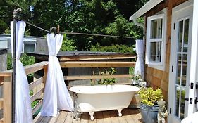 Seawoods Cottage